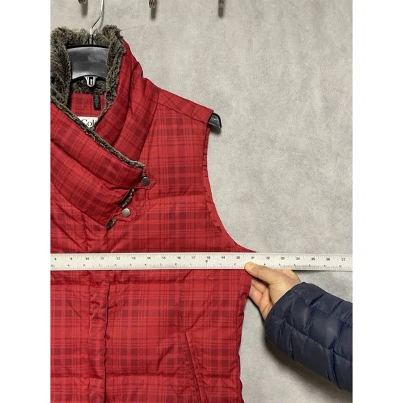 Columbia Vest Women L Red Plaid Down Puffer Faux Fur Full Zip Insulated Quilted - Picture 4 of 10